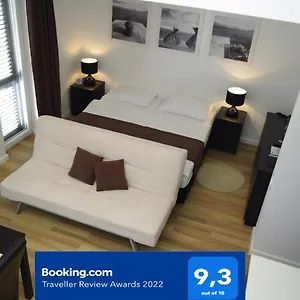 apartments-santis10.primorje-gorskikotar.com/