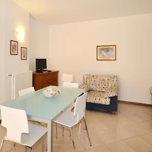 Condominio Biasin Apartmán